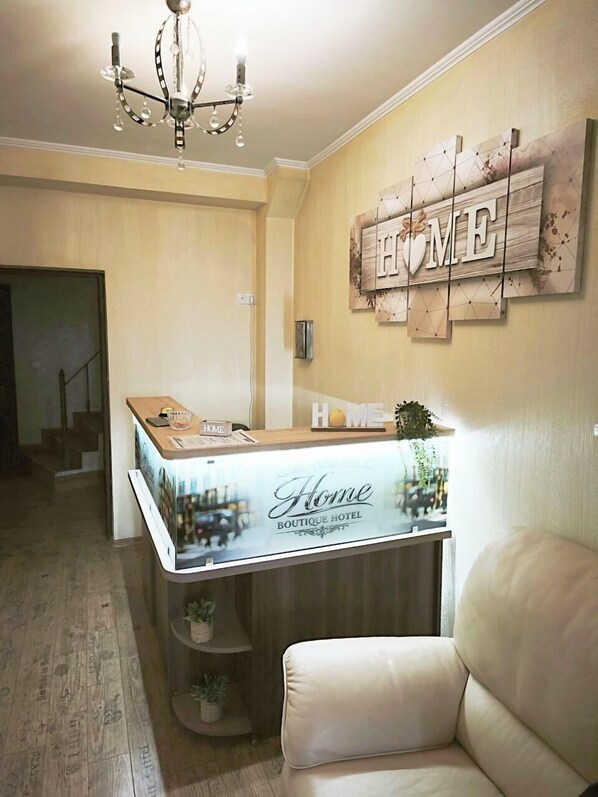 Reception - Hotel HOME (Chișinău)