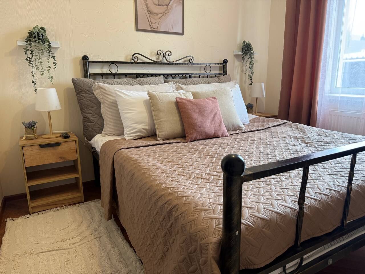 Standard Double Room | Hypo-allergenic bedding, desk, laptop workspace, free WiFi