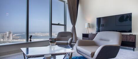Deluxe Apartment, Sea View | Living area
