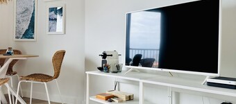 Blue Monis With Amazing Views