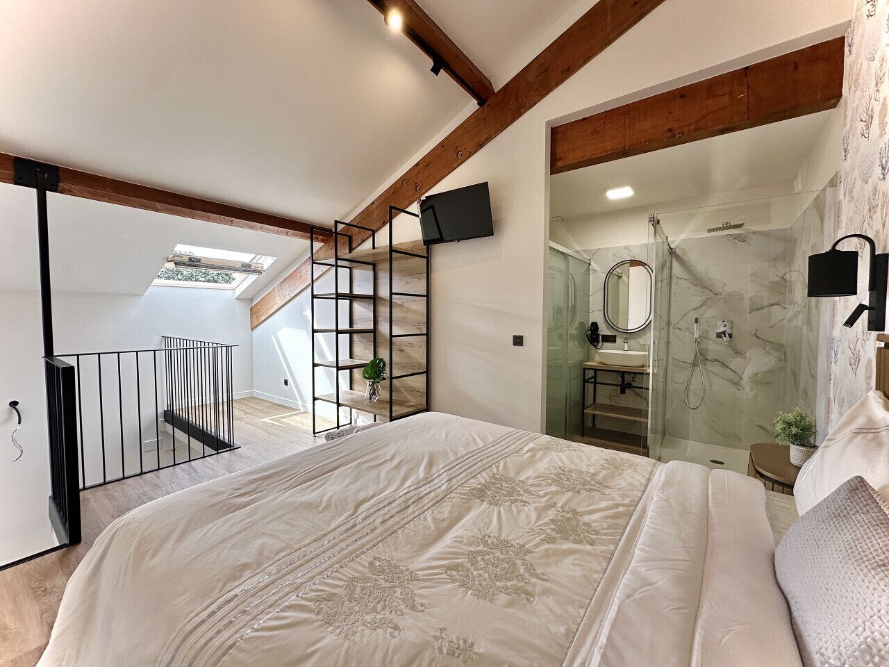 2 Schlafzimmer, Bügeleisen/Bügelbrett, kostenloses WLAN, Bettwäsche