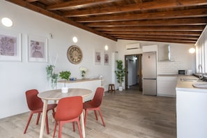 In-room dining - Refugio de paz en Medio de la Naturaleza (Santa Cruz de Tenerife)