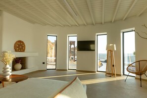 4 bedrooms