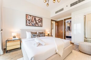 1 chambre, coffres-forts dans les chambres, fer et planche à repasser