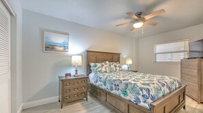 3 bedrooms, iron/ironing board, Internet, bed sheets