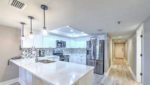 Fridge, microwave, oven, stovetop - Ram Sea 111 is a Stunning Gold 3 bedroom 2 bath Gulf Front Condo (N. Redington Beach)