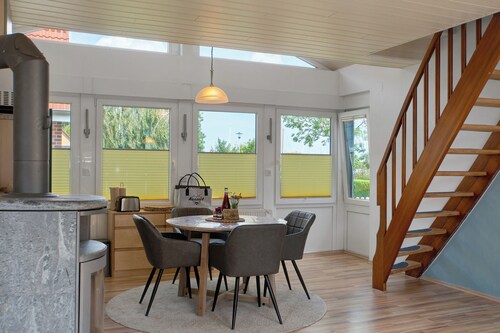 Ferienhaus 'Lotte' mit Meerblick, privater Terrasse und WLAN
