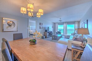 3 chambres, fer et planche à repasser, Wi-Fi gratuit, draps fournis