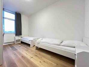 1 chambre, Wi-Fi gratuit, draps fournis