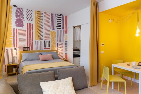 1 bedroom, iron/ironing board, WiFi, bed sheets