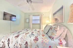 3 bedrooms, iron/ironing board, free WiFi, bed sheets