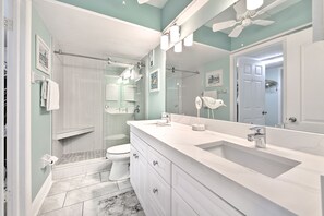Shower, towels