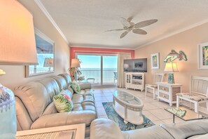 TV - Ram Sea 612 is a Gold Tier 3-bedroom 2 bath Top Floor Gulf Front Condo (N. Redington Beach)