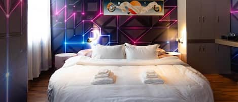 Suite | Coffres-forts dans les chambres, bureau