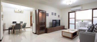 H&K 3/2 Spacious Taipei 101 Convention Center MRT next to Xiny Road