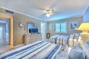 2 bedrooms, iron/ironing board, Internet, bed sheets