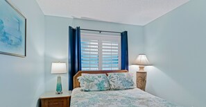 2 bedrooms, iron/ironing board, Internet, bed sheets