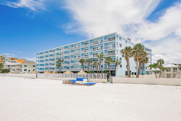 Exterior - Sand Dollar 205: 2  BR, 2  BA Condominium in Indian Shores, Sleeps 6 (Indian Shores)