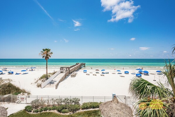 Accommodatie ligt op het strand