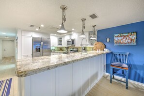 Fridge, microwave, coffee/tea maker, toaster