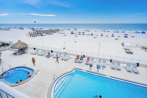 Beheizter Pool