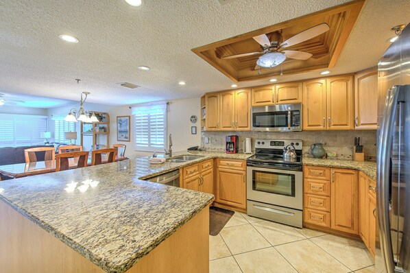 Fridge, microwave, coffee/tea maker, toaster