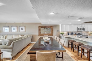 Interior - A GOLD RATED unit directly Gulf Front - 304 is a great unit waiting for you. (Indian Shores)