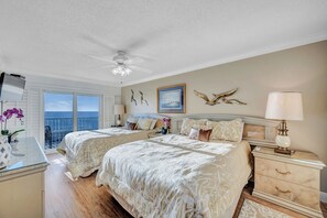 3 bedrooms, iron/ironing board, Internet, bed sheets