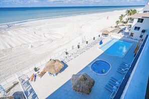 Et oppvarmet basseng