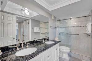 Shower, towels