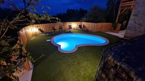 Pool - Renovated house in Sarlat, sleeps 10, with a pool / LA MAISON DE CHATEAU TROMPETTE (Sarlat-la-Canéda)