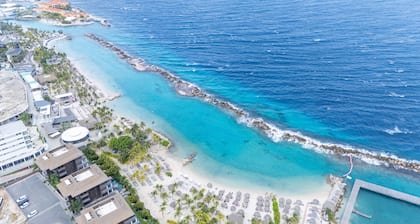 Chic 3BR Apartment Mambo Beach Area Stay