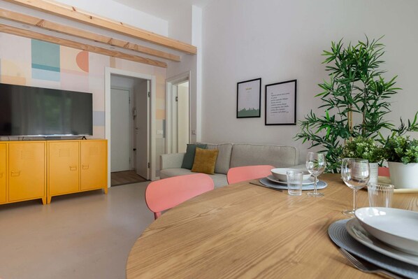 Apartment | 2 bedrooms, Internet