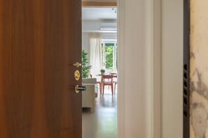 Apartment | 3 bedrooms, Internet - w Elegant 3BR Near Milan Center (Milan)