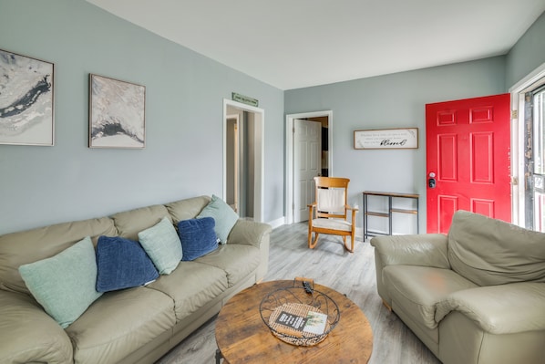 House (3 Bedrooms) | Front of property - 7 Mi to Historic Third Ward: Home in Lincoln Park! (Milwaukee)