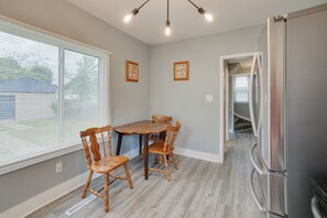 House (3 Bedrooms) | Interior - 7 Mi to Historic Third Ward: Home in Lincoln Park! (Milwaukee)
