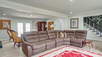 House (4 Bedrooms) | Interior