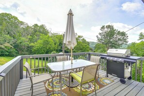 บ้านพัก (2 Bedrooms) | ด้านหน้าที่พัก