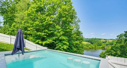 Pool, Lake Views, Dock & More: Mt Vernon Getaway