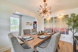 House (4 Bedrooms) | Interior - Pool, Lake Views, Dock & More: Mt Vernon Getaway (Mount Vernon)