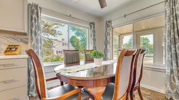 Maison (5 Bedrooms) | Intérieur