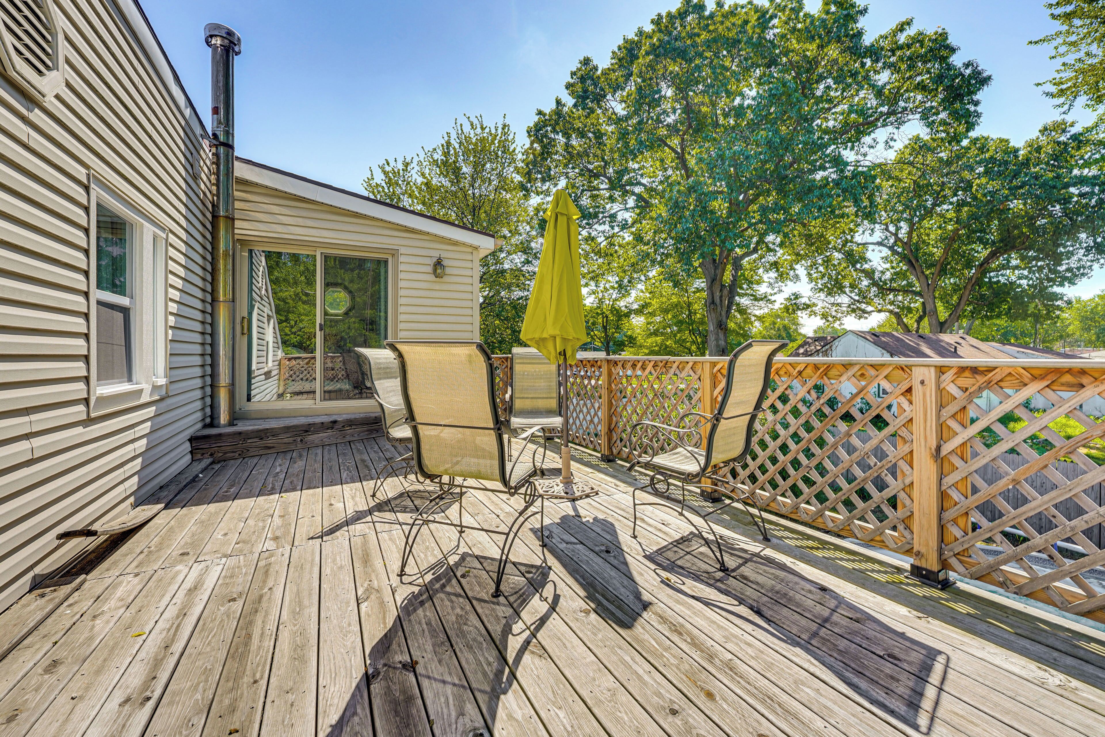 House (5 Bedrooms) | Interior