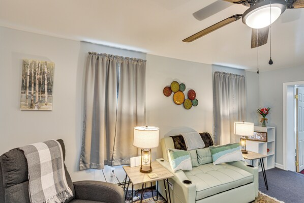 Apartment (1 Bedroom) | Interior - Honey Bee Farm On-site: Susquehanna Valley Apt! (Mount Pleasant Mills)