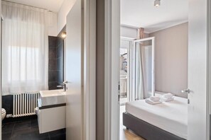 apartman, 1 kétszemélyes ágy és egy kinyitható kanapé, erkély | Vasaló/vasalódeszka, ingyenes wifi és ágynemű