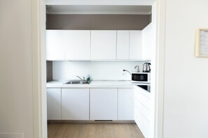 Fridge, microwave, stovetop, dishwasher - JOIVY Padova Porta San Giovanni (Padova)