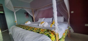 Standard Double Room, Balcony, Lake View - African Tent Resort (Kabale)