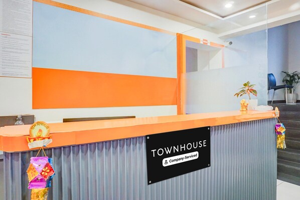 House | Reception