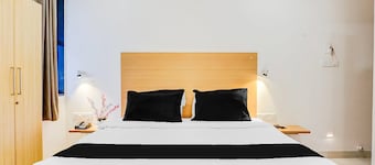 Super Townhouse Hadapsar Savali Inn