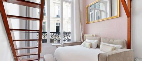 1 chambre, fer et planche à repasser, lit de bébé portatif, Wi-Fi