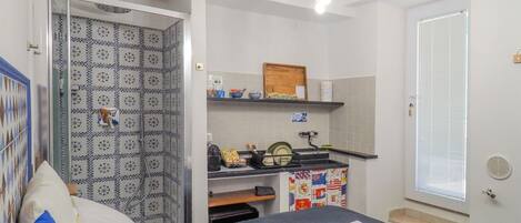 1 camera, Wi-Fi gratuito, lenzuola